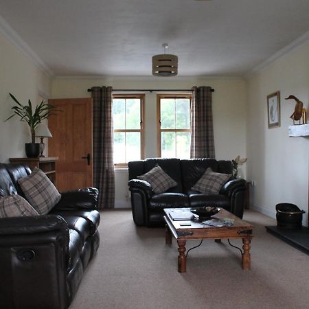 Bed and Breakfast Ach-Na-Sidhe Dores Экстерьер фото