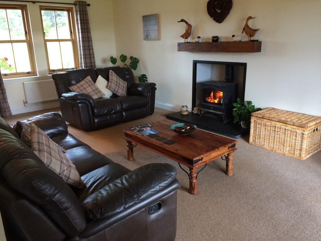 Bed and Breakfast Ach-Na-Sidhe Dores Экстерьер фото