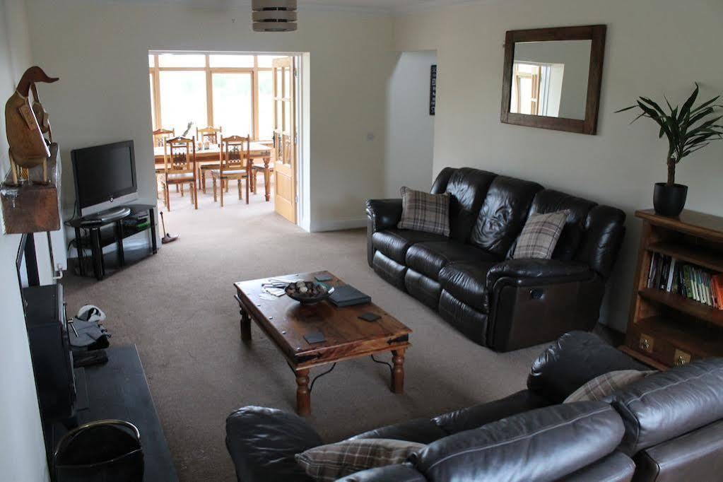 Bed and Breakfast Ach-Na-Sidhe Dores Экстерьер фото
